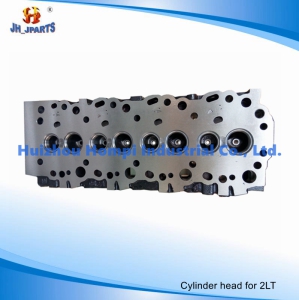 Diesel Engine Cylinder Head for Toyota 2lt 3L 2L2 5L